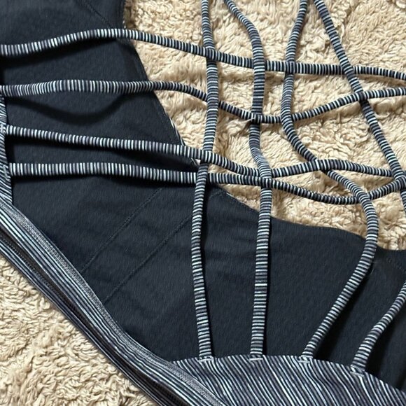 Lululemon Free To Be Wild Bra We From Space Black Grey Luxtreme Yoga Sports 8 - Picture 5 of 9